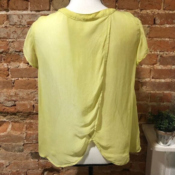 WE THE FREE “SPELLBOUND” SEMI-SHEER BUTTON DOWN CAP-SLEEVE TOP WOMENS SMALL - Picture 3 of 12